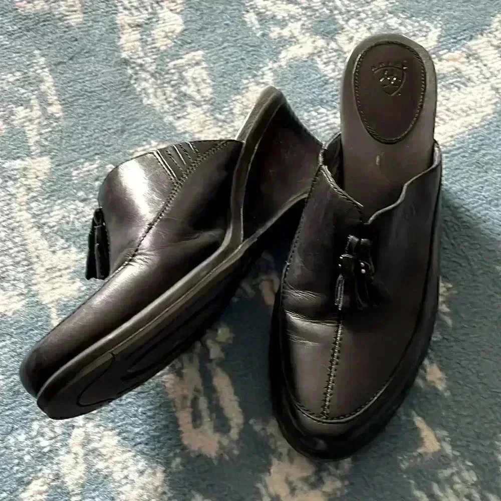 Ariat leather tassel wedge mules 8.5